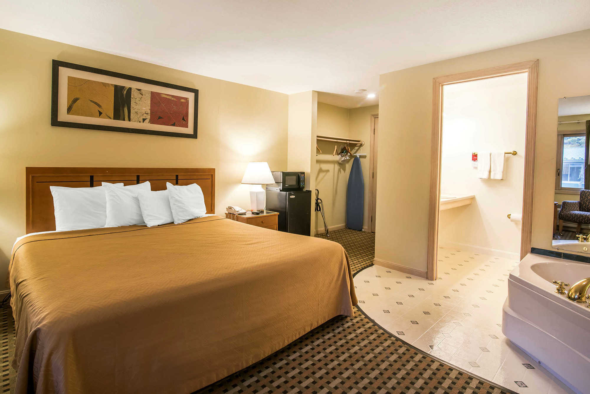 Quality Inn & Suites Lincoln Quarto foto